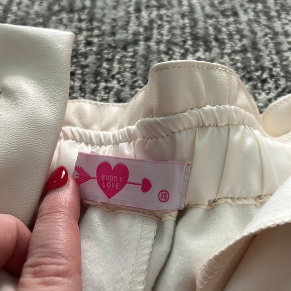 Cream Leather Shorts - Picture 4 of 8